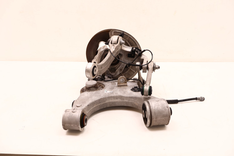 ALFA ROMEO GIULIA 2.2 MTJ ZWROTNICA ZAWIESZENIE LEWE TYŁ 50543985, 50549123