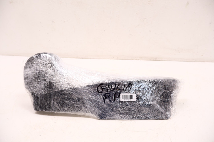 ALFA ROMEO GIULIA PRZEŁĄCZNIK PANEL FOTELA PRAWY PRZÓD 670006150