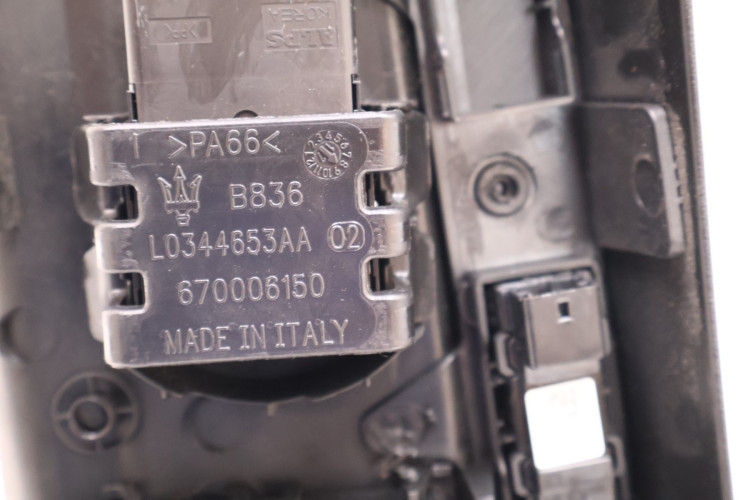 ALFA ROMEO GIULIA PRZEŁĄCZNIK PANEL FOTELA LEWY PRZÓD 670006150
