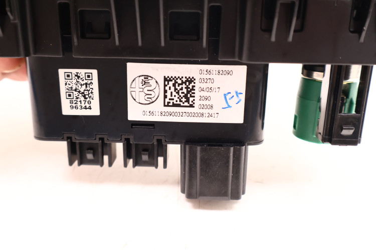 ALFA ROMEO GIULIA GNIAZDO USB 156118209