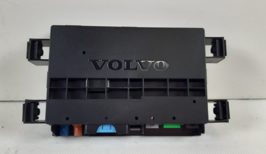 VOLVO XC90 II MODUŁ VCM 31350262