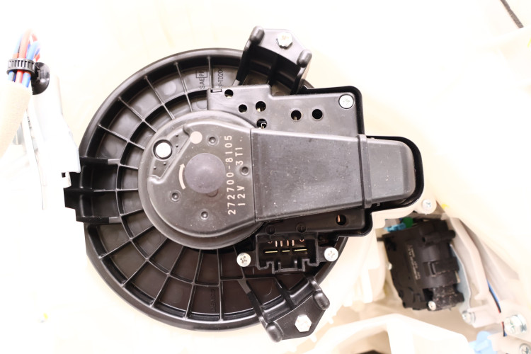 TOYOTA RAV4 IV NAGRZEWNICA 272700-8105, 94800-0221, 87010-42750, 87050-42590