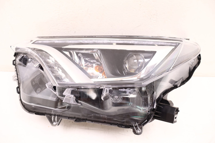 TOYOTA RAV4 IV LIFT LAMPA LEWA PRZÓD