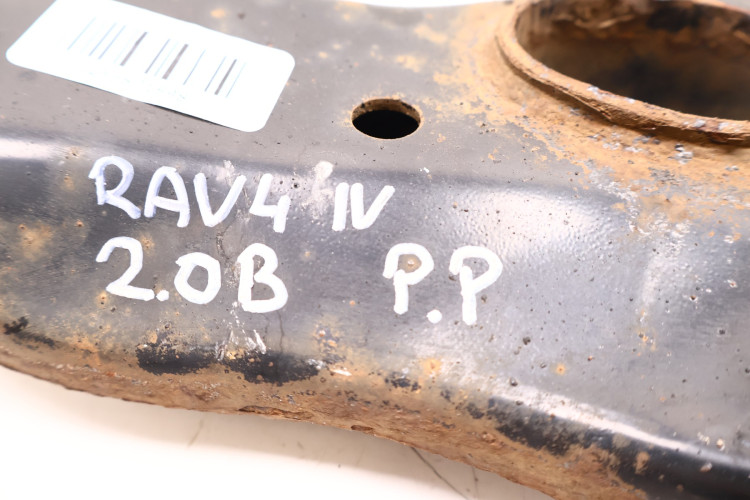 TOYOTA RAV4 IV 2.0 VVTI WAHACZ PRAWY PRZÓD