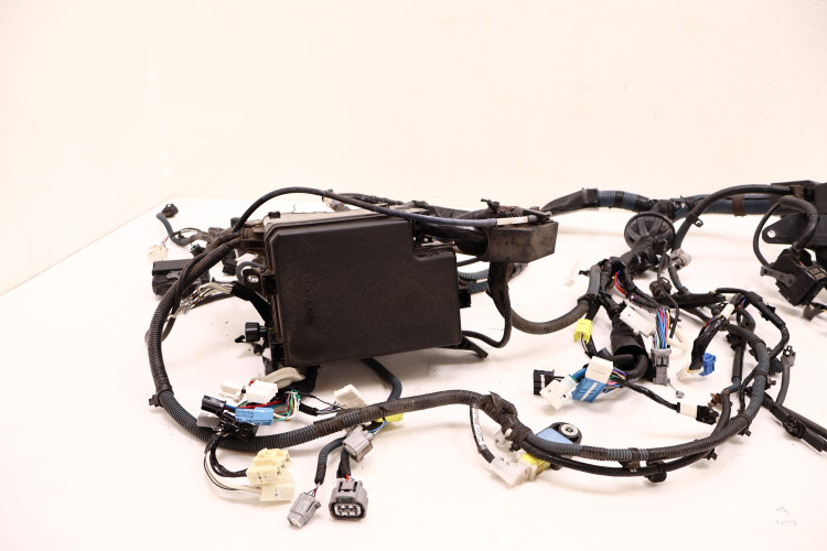 TOYOTA RAV4 IV 2.0 VVTI INSTALACJA KOMORY SILNIKA