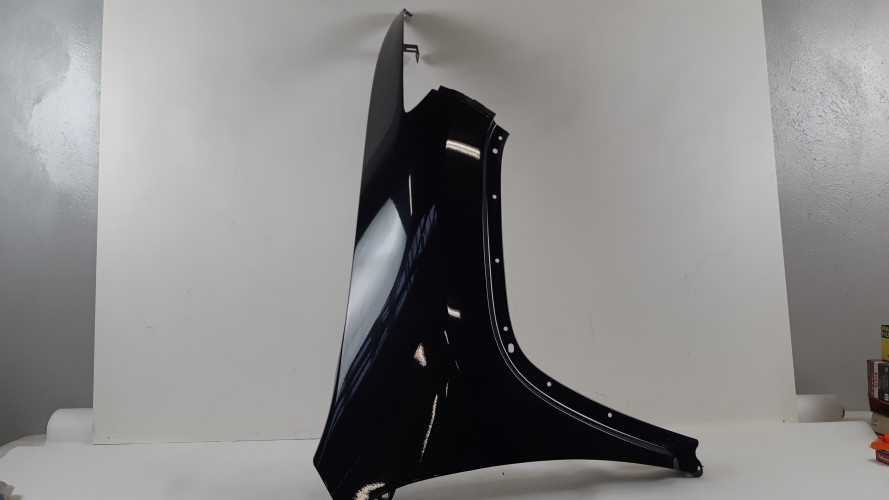 JEEP CHEROKEE KL BŁOTNIK PRAWY PRZÓD PXR