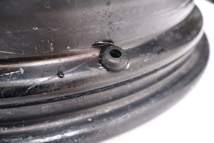 VOLVO V60 II FELGI ALUMINIOWE 18X7.5 32209776