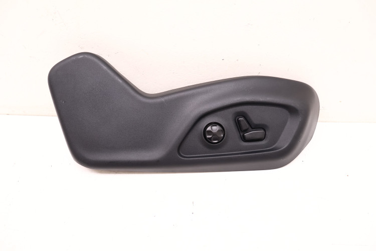 JEEP COMPASS II 17- OSŁONA FOTELA PRAWA 6MJ76TRMAA, 56046232AA