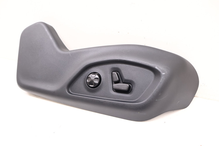 JEEP COMPASS II 17- OSŁONA FOTELA PRAWA 6MJ76TRMAA, 56046232AA
