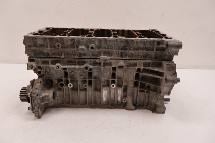 VOLVO V70 2.5T BLOK SILNIKA B5254T2