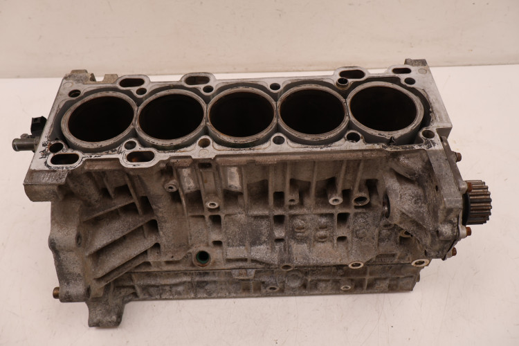 VOLVO V70 2.5T BLOK SILNIKA B5254T2