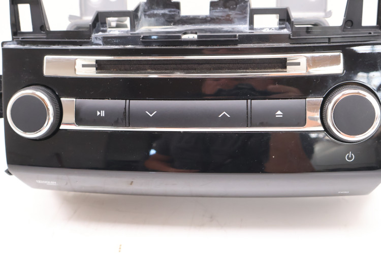 TOYOTA LAND CRUISER 200 RADIOODTWARZACZ CD 86130-60071