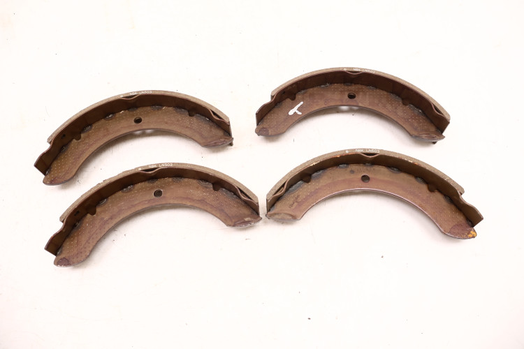 TOYOTA LAND CRUISER FJ40 BJ40 FJ55 SZCZĘKI HAMULCOWE BĘBNOWE 04494-60011