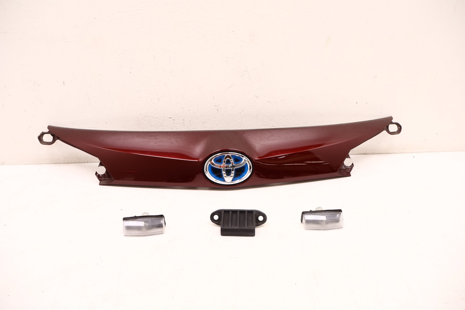 TOYOTA RAV4 IV LIFT LISTWA BLENDA KLAPY BAGAŻNIKA 76839-42030