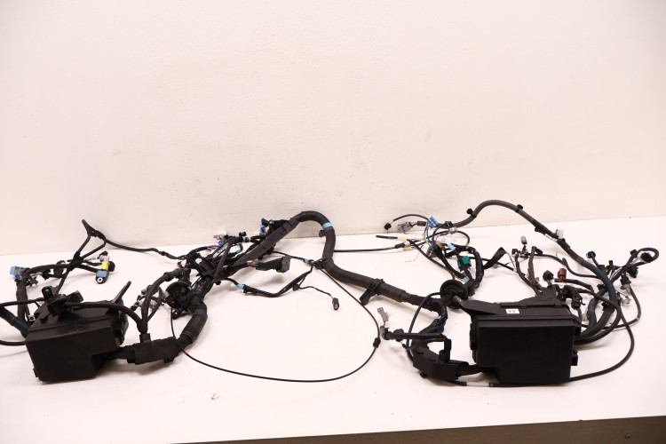 TOYOTA RAV4 IV 2.5 HYBRID INSTALACJA KOMORY SILNIKA 160829-0083, 160906-0147
