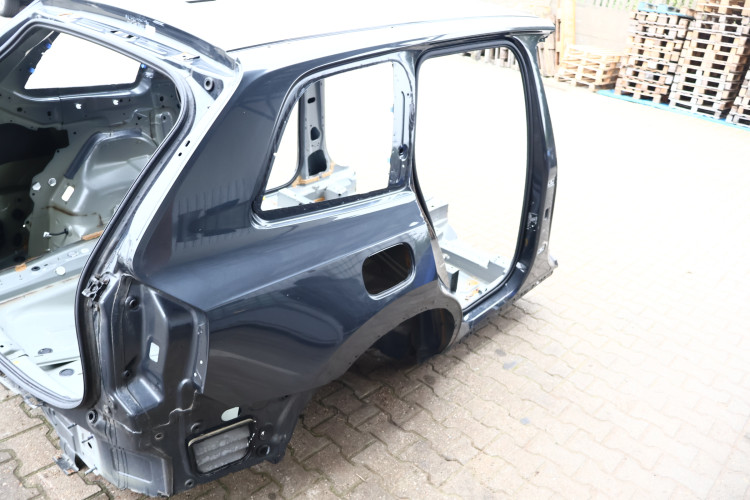 VOLVO XC90 II ĆWIARTKA BŁOTNIK PRAWA TYŁ 492-46