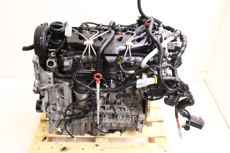 VOLVO S60 2.4 D5 SILNIK D5244T