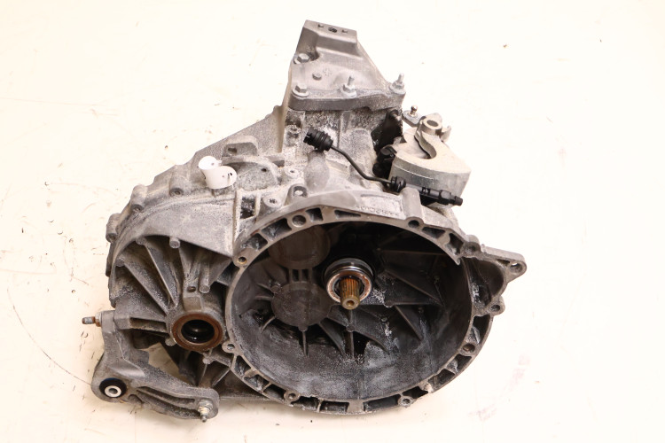 VOLVO V70 SKRZYNIA BIEGÓW MANUALNA 2.0D 8G9R-7002-RC