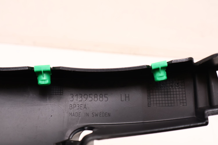 VOLVO XC90 II LISTWA PROGOWA LEWA TYŁ 492-46 31395885