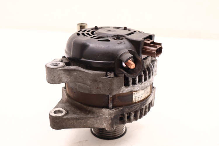 VOLVO ALTERNATOR 104210-3523