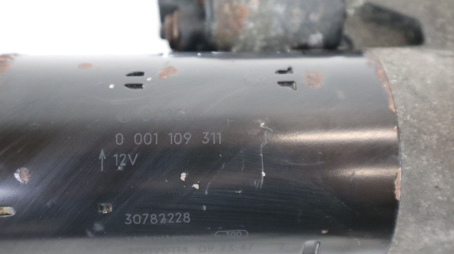 VOLVO V70 2.4 D5 ROZRUSZNIK 30782228