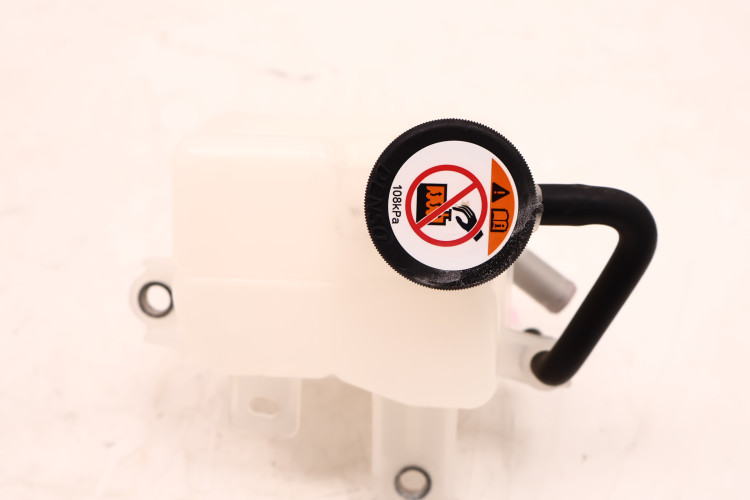 TOYOTA RAV4 IV 2.5 HYBRID ZBIORNICZEK WYRÓWNAWCZY