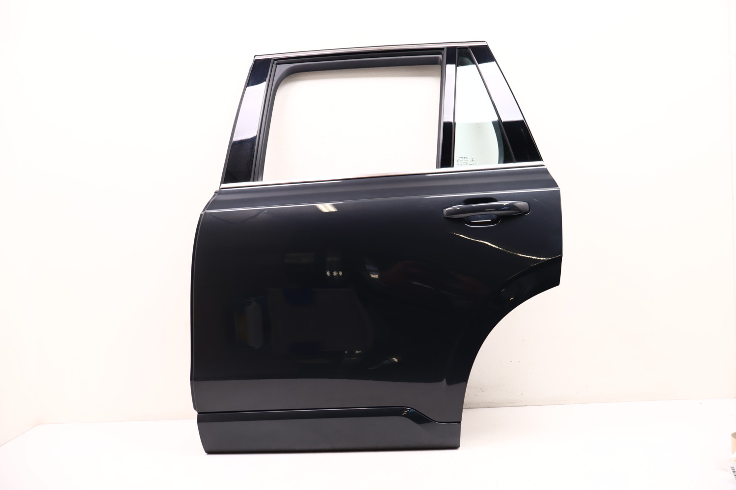 VOLVO XC90 II DRZWI LEWE TYŁ 492-46