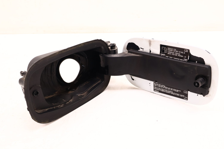 VOLVO XC90 II KLAPKA WLEWU PALIWA 707-46