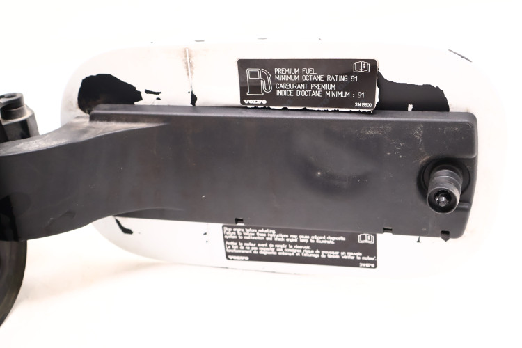 VOLVO XC90 II KLAPKA WLEWU PALIWA 707-46