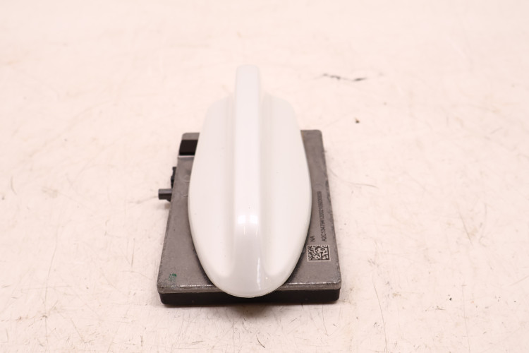 VOLVO V60 II PŁETWA ANTENA DACHOWA 707 39826452, 32334153