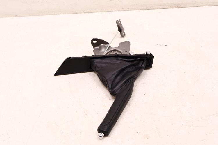 TOYOTA RAV4 IV DŹWIGNIA HAMULCA RĘCZNEGO