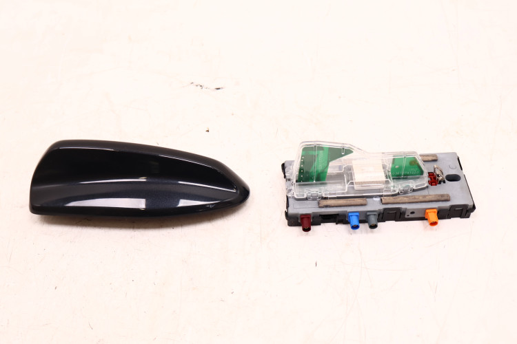 VOLVO XC90 II PŁETWA ANTENA DACHOWA 492-46 39826446 , 31346769