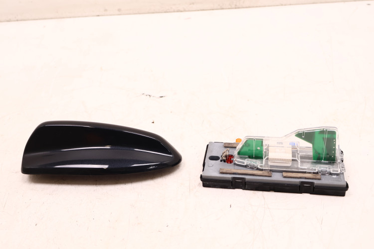 VOLVO XC90 II PŁETWA ANTENA DACHOWA 492-46 39826446 , 31346769