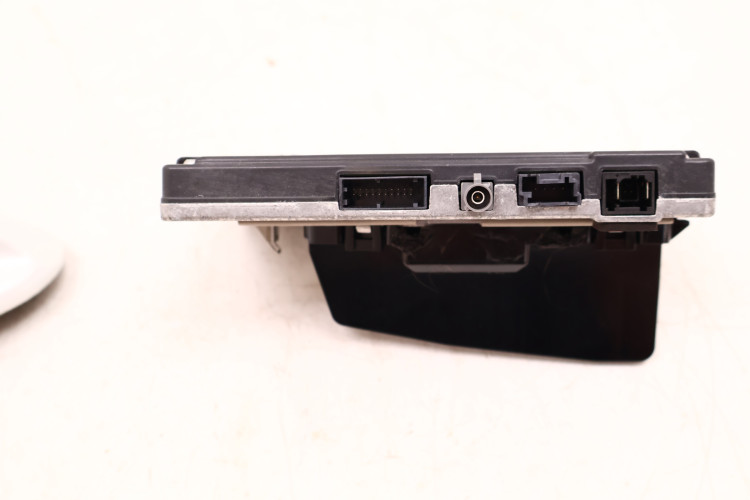 VOLVO V60 II PŁETWA ANTENA DACHOWA 707 39826452, 32334153