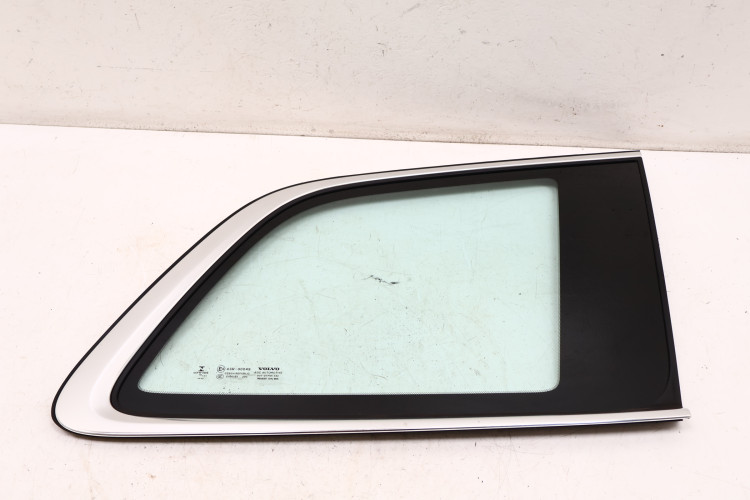 VOLVO XC90 II SZYBA KAROSERYJNA PRAWA 31468144 16R