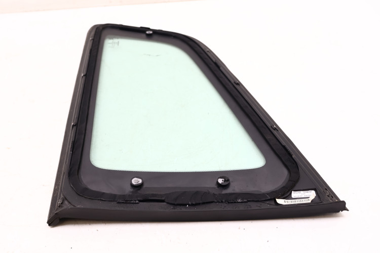 VOLVO V60 II SZYBA KAROSERYJNA LEWA 21R