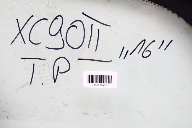 VOLVO XC90 II SZYBA KAROSERYJNA PRAWA 31468144 16R