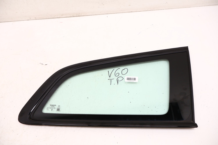 VOLVO V60 II SZYBA KAROSERYJNA PRAWA 21R