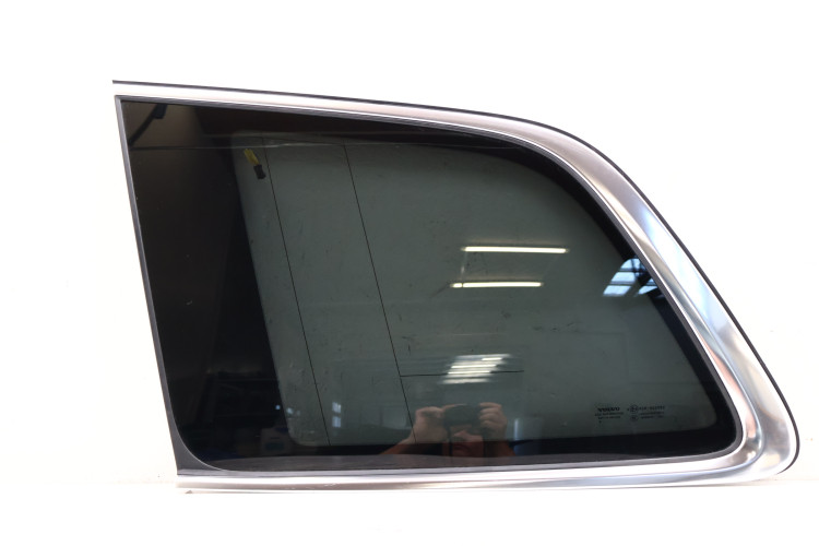 VOLVO XC90 II SZYBA KAROSRERYJNA LEWA 31371449 14R