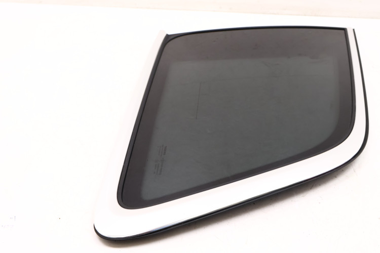 VOLVO XC90 II SZYBA KAROSRERYJNA LEWA 31371449 14R