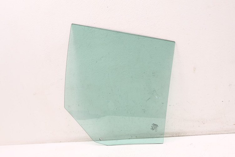 VOLVO XC90 II SZYBA DRZWI PRAWA TYŁ 43R-001105 16R