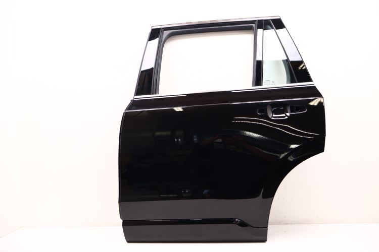 VOLVO XC90 II DRZWI LEWE TYŁ 717-46