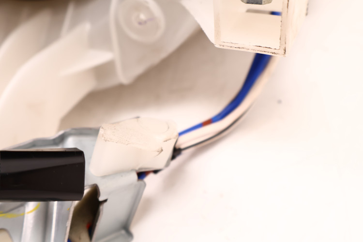 TOYOTA RAV4 IV LIFT NAGRZEWNICA 87050-42600, 94800-022, 87010-42760