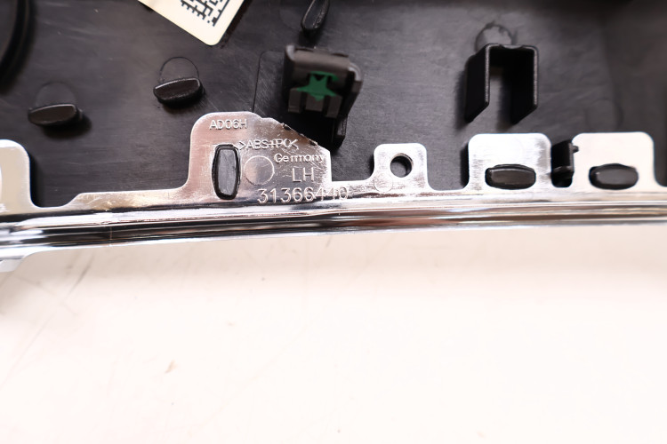 VOLVO XC90 II LISTWA OZDOBNA DEKOR DRZWI LEWY TYŁ 31366440, 31407867, 3139178