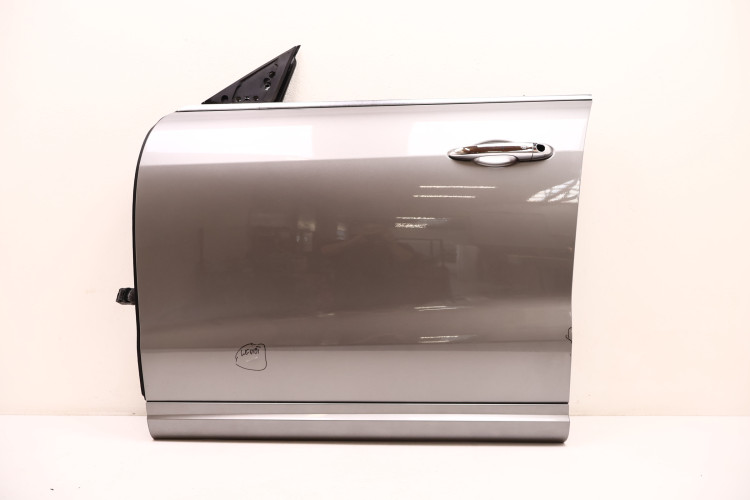 MASERATI LEVANTE DRZWI LEWE PRZÓD 672