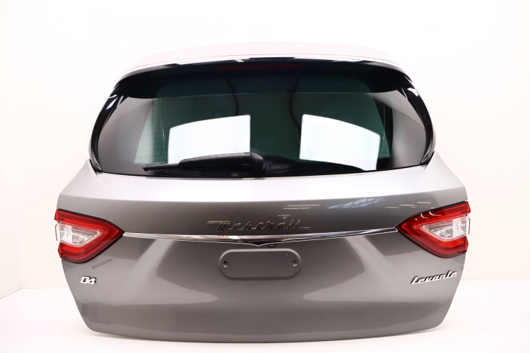 MASERATI LEVANTE KLAPA BAGAŻNIKA 672