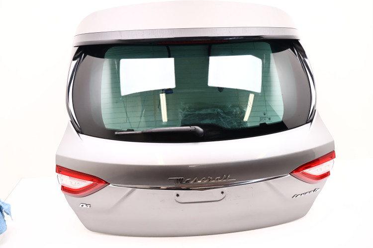 MASERATI LEVANTE KLAPA BAGAŻNIKA 672