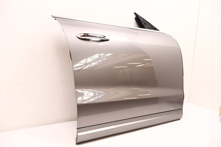 MASERATI LEVANTE DRZWI PRAWE PRZÓD 672