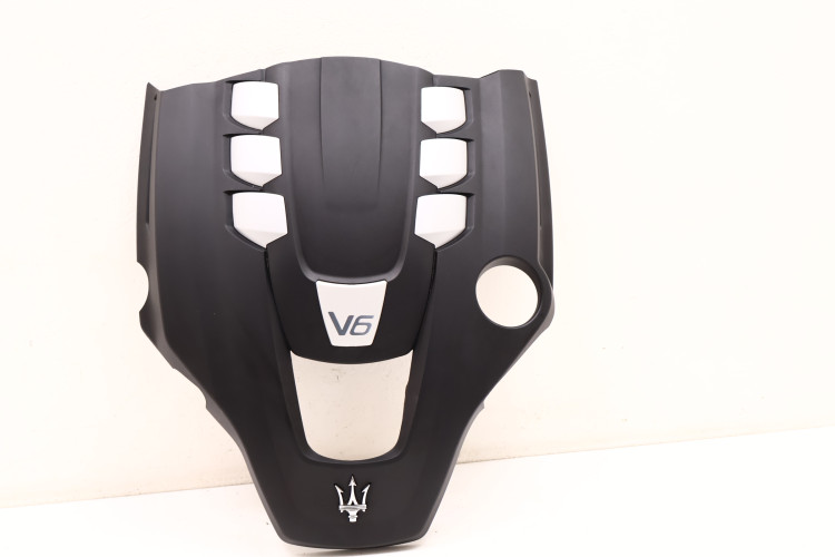 MASERATI LEVANTE OSŁONA SILNIKA 3.0 V6