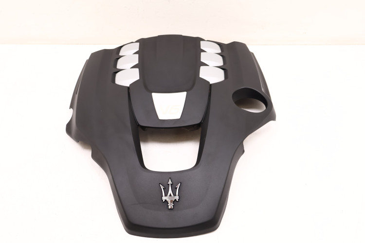 MASERATI LEVANTE OSŁONA SILNIKA 3.0 V6